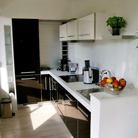 Modern Apartment In Uccle - Brussels Ngoại thất bức ảnh