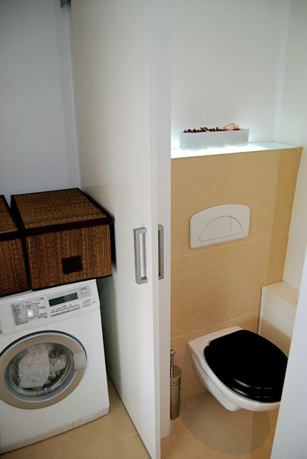 Modern Apartment In Uccle - Brussels Ngoại thất bức ảnh