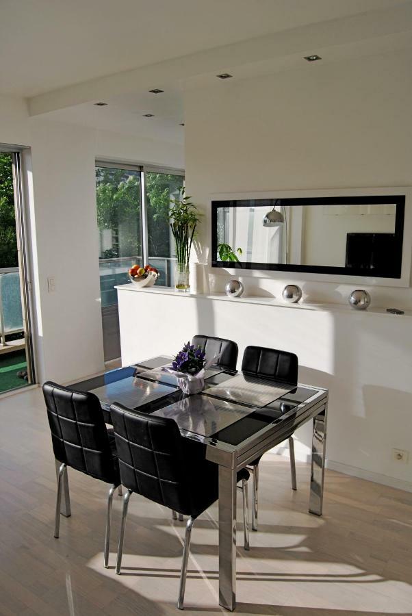 Modern Apartment In Uccle - Brussels Ngoại thất bức ảnh